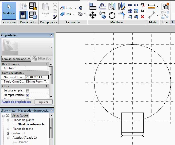 La silla oculta la mesa por estar activo en los dos elementos Dibujar en primer plano